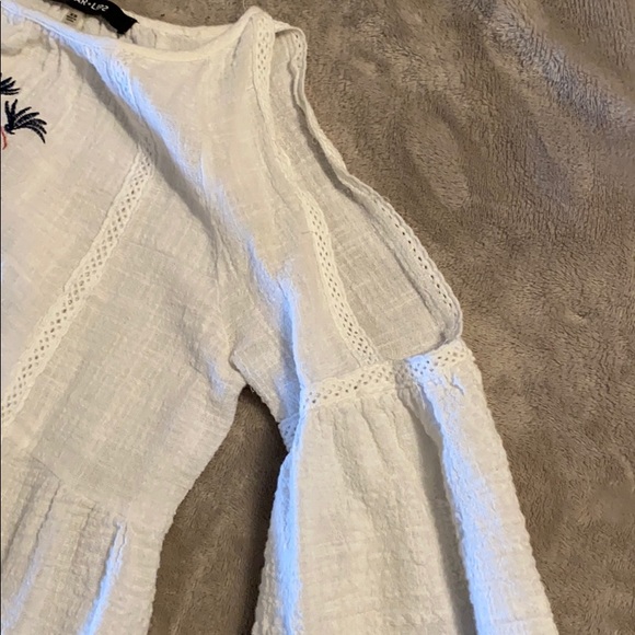 Top - Picture 4 of 4